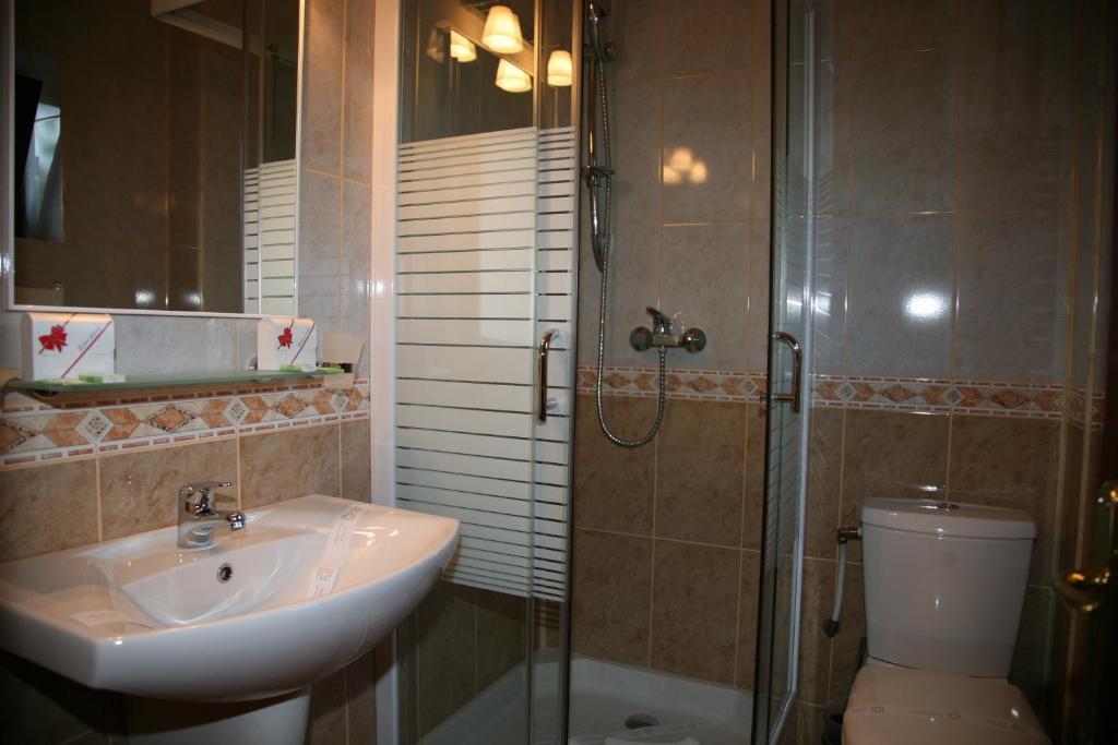 Vila Delta Travel - Mila 23 Mila Douăzeci şi Trei Exteriör bild