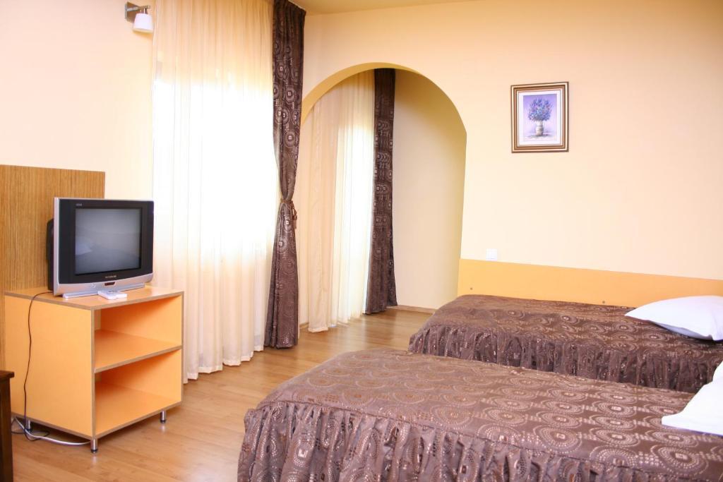 Vila Delta Travel - Mila 23 Mila Douăzeci şi Trei Rum bild